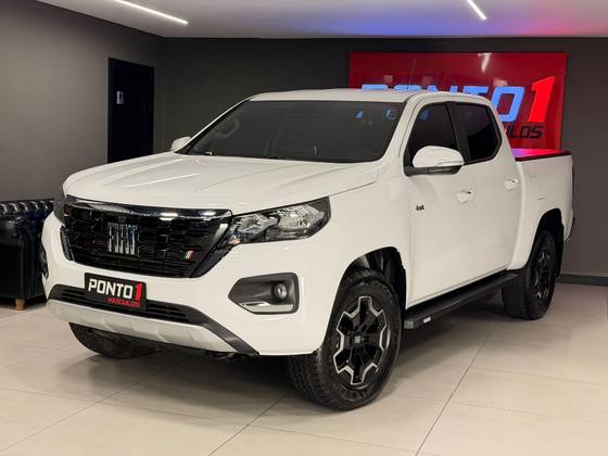 FIAT TITANO 2.2 TURBO DIESEL VOLCANO 4X4 AT6 FIAT TITANO 2.2 TURBO DIESEL VOLCANO 4X4 AT6
